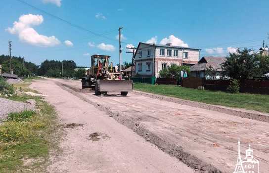 Новини Вінниці / «Щоб Господь дав нам такого президента!»: чому жителі села на Вінниччині хочуть бачити свого голову на Банковій:  (ФОТО, ВІДЕО)