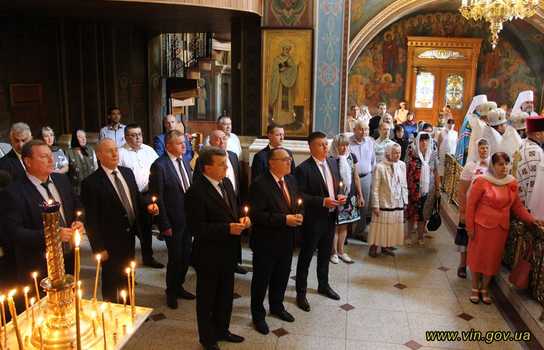 Новини Вінниці / У Вінниці та області святкування Дня Незалежності України розпочалось з молитви за Україну (ФОТО)