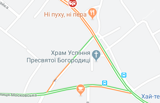 Новини Вінниці / У Вінниці на Старому місті ДТП перекрило смугу руху (ФОТО)