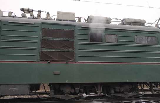 Новини Вінниці / На Вінниччині згорів  електровоз (ФОТО)