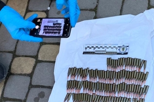 Новини Вінниці / «Половинив». У жителя Калинівки виявили велику кількість прихованої гуманітарки та боєприпасів