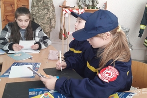 Новини Вінниці / Рятувальники Вінниччини провели уроки безпеки в школах 