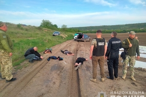 Новини Вінниці / Ліквідували одразу три канали незаконного перетину кордону