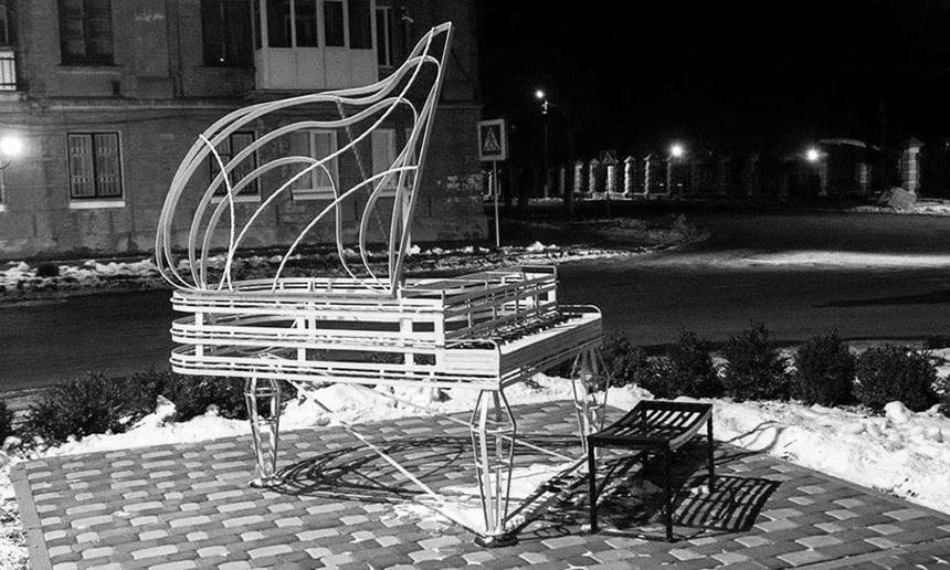 Алея інструментів: у Тульчині з'явився креативний простір «Меридіан «Щедрик» (ФОТО) / Новости Винницы и области / Інформаційний портал На Париже Новини Вінниці / Алея інструментів: у Тульчині з'явився креативний простір «Меридіан «Щедрик» (ФОТО)