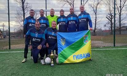 Камерунець Колінз Нгаха у складі вінницького «Челсі» зіграв у «Різдвяному кубку» / Новости Винницы и области / Інформаційний портал На Парижі Новини Вінниці / Камерунець Колінз Нгаха у складі вінницького «Челсі» зіграв у «Різдвяному кубку»