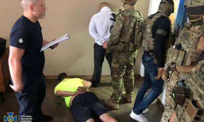 Радник президента та полковник міліції, який вимагав у Вінниці мільйон у підприємця, є засновником «дивного» благодійного фонду / Новости Винницы и области / Інформаційний портал На Парижі Новини Вінниці / Радник президента та полковник міліції, який вимагав у Вінниці мільйон у підприємця, є засновником «дивного» благодійного фонду