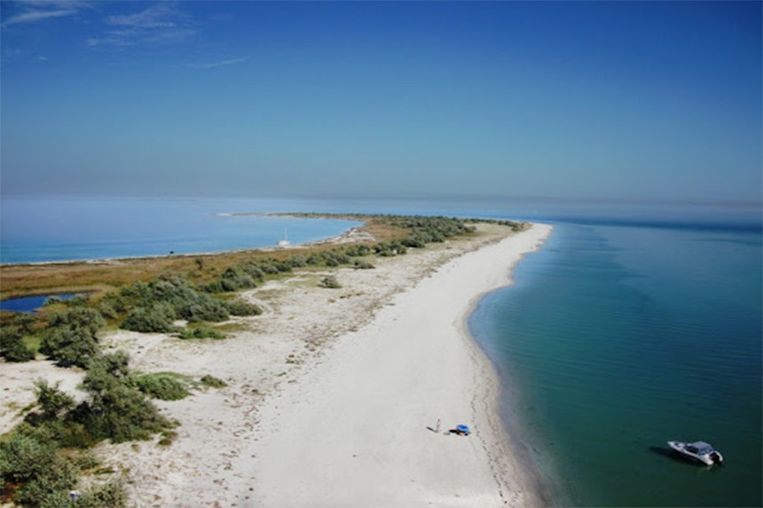 Чи закриють українські курорти? Відповідь МОЗ насторожує / Новости Винницы и области / Інформаційний портал На Париже Новини Вінниці / Чи закриють українські курорти? Відповідь МОЗ насторожує