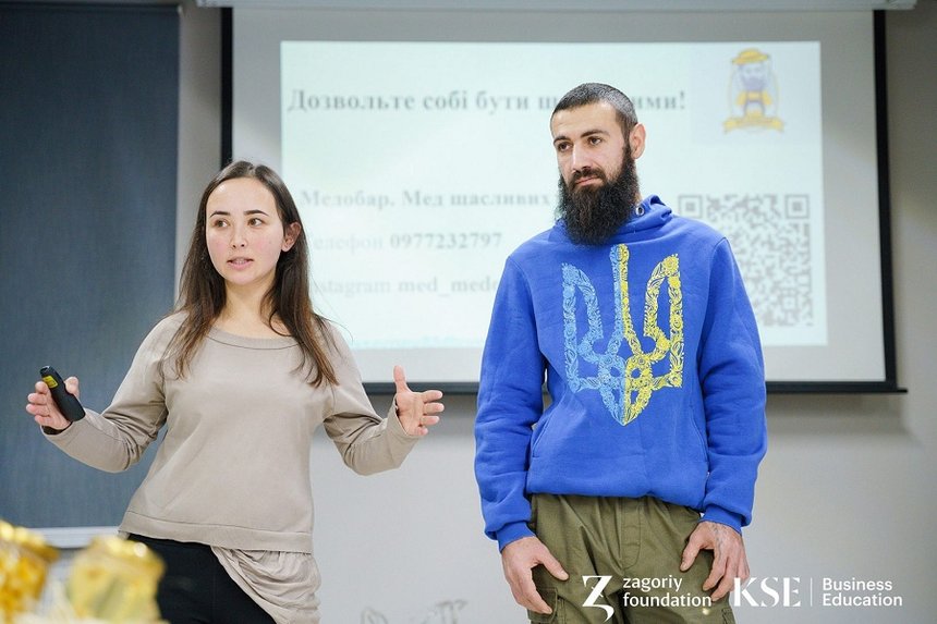 Четверо вінницьких ветеранів АТО отримають 400 тисяч гривень від благодійників на розвиток бізнесу / Новости Винницы и области / Інформаційний портал На Париже Новини Вінниці / Четверо вінницьких ветеранів АТО отримають 400 тисяч гривень від благодійників на розвиток бізнесу