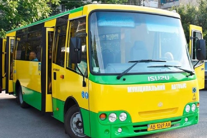 Вінницька мерія запускає маршрутки до сусідніх сіл, що мають увійти до міської ОТГ / Новости Винницы и области / Інформаційний портал На Париже Новини Вінниці / Вінницька мерія запускає маршрутки до сусідніх сіл, що мають увійти до міської ОТГ