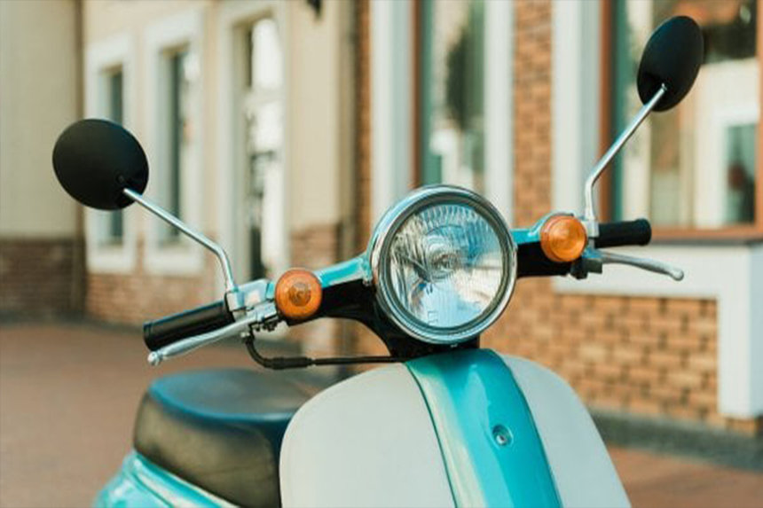 У канаві за будинком: на Вінниччині мотокрадій розповів про схованку / Новости Винницы и области / Інформаційний портал На Париже Новини Вінниці / У канаві за будинком: на Вінниччині мотокрадій розповів про схованку