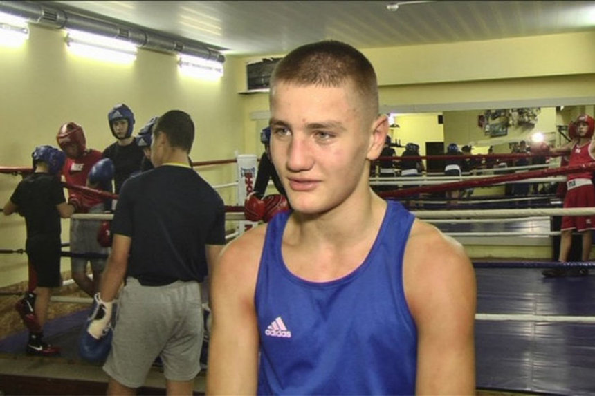 Вінничанин Олександр Яровий став чемпіоном Європи з боксу серед юніорів / Новости Винницы и области / Інформаційний портал На Париже Новини Вінниці / Вінничанин Олександр Яровий став чемпіоном Європи з боксу серед юніорів