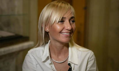 Депутатка від «Голосу» з Вінниці Олександра Устінова: «Корупційна система в Україні, по суті, не змінюється, її просто очолюють різні обличчя» / Новости Винницы и области / Інформаційний портал На Парижі Новини Вінниці / Депутатка від «Голосу» з Вінниці Олександра Устінова: «Корупційна система в Україні, по суті, не змінюється, її просто очолюють різні обличчя»