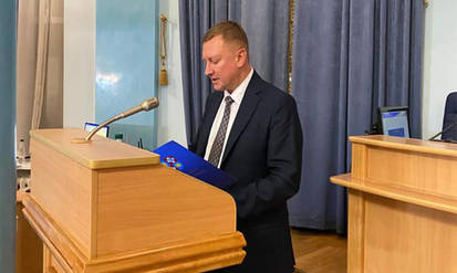 Заступник голови Вінницької облради Івасюк порадив не «хоронити» його / Новости Винницы и области / Інформаційний портал На Парижі Новини Вінниці / Заступник голови Вінницької облради Івасюк порадив не «хоронити» його