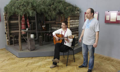 Вінничанам презентували історичну виставку «Український визвольний рух 40–50-х років ХХ ст.: Волинь–Поділля» / Новости Винницы и области / Інформаційний портал На Парижі Новини Вінниці / Вінничанам презентували історичну виставку «Український визвольний рух 40–50-х років ХХ ст.: Волинь–Поділля»