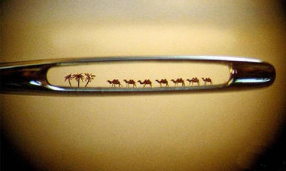 У Вінниці демонструють «Восьме чудо світу»: відкрили виставку мікромініатюр (ВІДЕО) / Новости Винницы и области / Інформаційний портал На Парижі Новини Вінниці / У Вінниці демонструють «Восьме чудо світу»: відкрили виставку мікромініатюр (ВІДЕО)