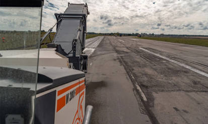 Кредит на аеровокзал і техніка на злітній смузі: вінничанам презентуватимуть початок реконструкції аеропорту / Новости Винницы и области / Інформаційний портал На Парижі Новини Вінниці / Кредит на аеровокзал і техніка на злітній смузі: вінничанам презентуватимуть початок реконструкції аеропорту