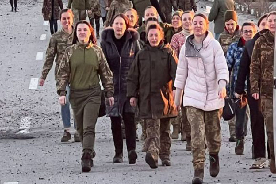 Новини Вінниці / З полону повернули військову лікарку «Азова» Ірини Стогній з Вінниччини 