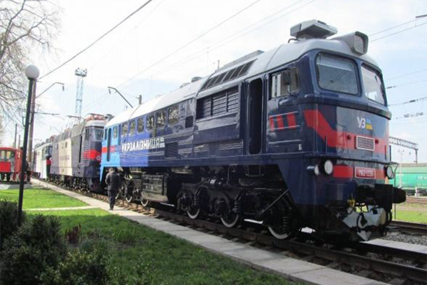 7  942324