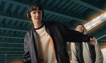 Співак із Вінниці зізнався дівчині у коханні своїм новим спільним з VERLOKA треком «Просто» / Новости Винницы и области / Інформаційний портал На Парижі Новини Вінниці / Співак із Вінниці зізнався дівчині у коханні своїм новим спільним з VERLOKA треком «Просто»