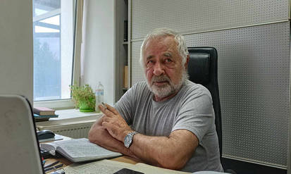 Юрій Плясовиця: «Де беру матеріали для «Ave Вінниця»? З голови, адже чудово знаю те, про що пишу» / Новости Винницы и области / Інформаційний портал На Парижі Новини Вінниці / Юрій Плясовиця: «Де беру матеріали для «Ave Вінниця»? З голови, адже чудово знаю те, про що пишу»