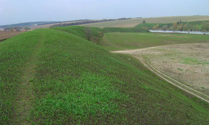 Понад 3 тисячі знахідок вивезли до Росії з Немирівського скіфського городища / Новости Винницы и области / Інформаційний портал На Парижі Новини Вінниці / Понад 3 тисячі знахідок вивезли до Росії з Немирівського скіфського городища