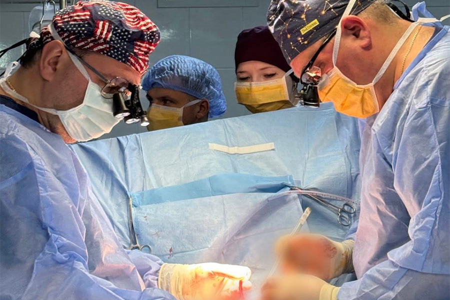 У вінницький «Пироговці» пацієнту видалили металевий уламок, який пошкодив легеню та серце / Новости Винницы и области / Інформаційний портал На Париже Новини Вінниці / У вінницький «Пироговці» пацієнту видалили металевий уламок, який пошкодив легеню та серце